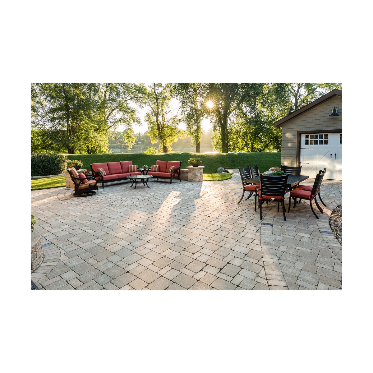 Barkman Verano Paver Charcoal (96 sq. ft./pallet) | SiteOne CA