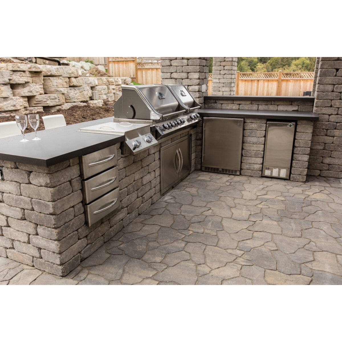 Barkman Mesa Flagstone Paver Sierra Grey (48 pc./pallet) | SiteOne CA