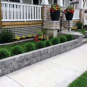 Basalite Garden Stack Cap Roman (180 pc./pallet)