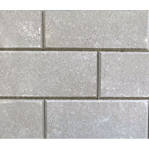 Basalite Valley Stone Edge Caps Natural 4 in. x 18 in. x 12 in. (48 pc./pallet) 