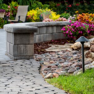 Belgard Tandem Long Melville Wall Victorian One Sided 23-3/4 in. x 2-5/8 in. (46.7 sq. ft./pallet)