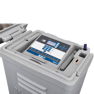 Pilot Integrated Hub, 750-station hardwire two-way hub, dual (120/230 VAC) voltage; expandable to 999 stations with PILOT-DH-250 Output Modules