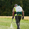 LESCO 18V Variable Flow Zero Pump 4 gal. Battery Powered Backpack Sprayer