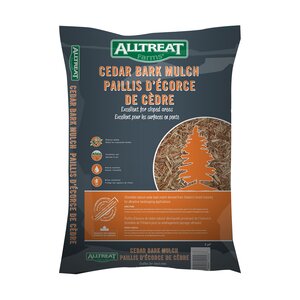 Cedar Bark Mulch 1.5 cu. ft. Bag