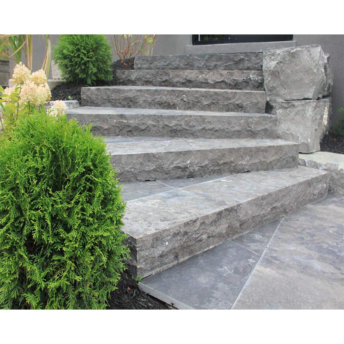 Tread Antique Limestone Square Edge 2 in. x 16 in. x 48 in | SiteOne CA