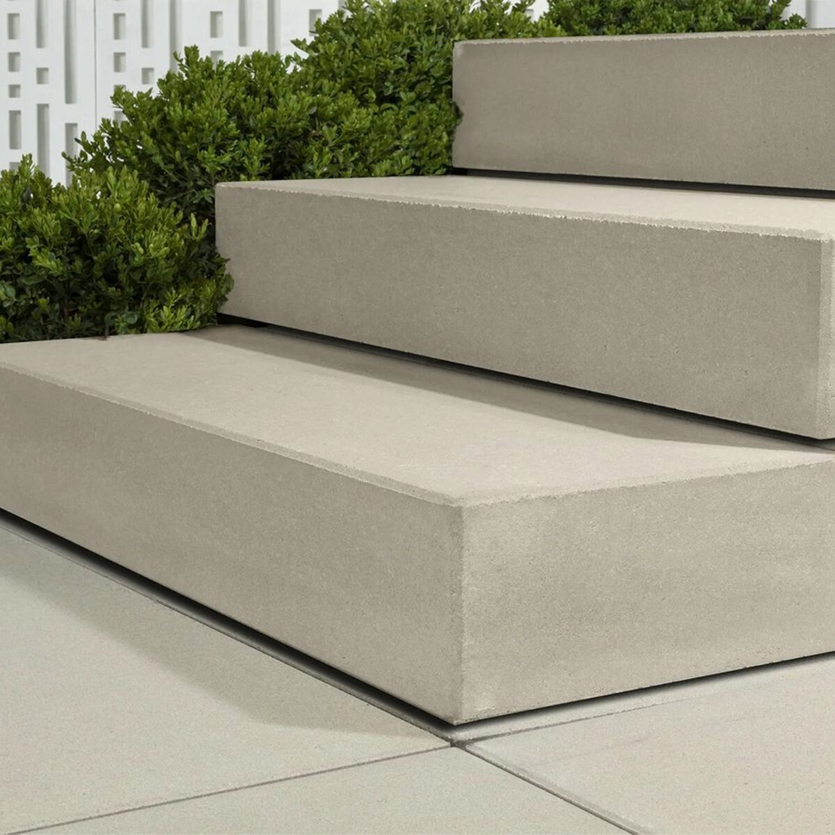 Techo-Bloc Systema Lumafit Step Smooth Beige Cream 42 in. x 16-3/4 in ...