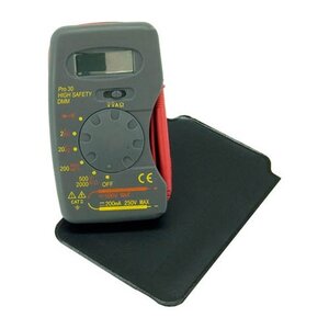 Armada BASIC MULTI METER DIGITAL ARMADA