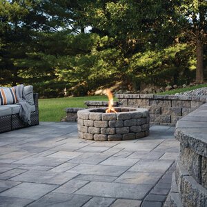Belgard Weston Stone Flat Fire Pit Kit w/ 28 in. Flat Spark Arrestor Victorian