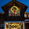 Seasonal Source 24 in. Wreath Prelit W/5mm Ww Lights;110 Tips