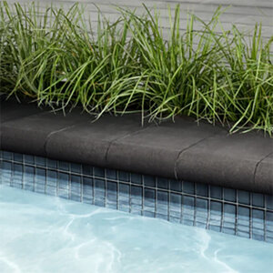 Techo-Bloc Bullnose Wall Cap/Coping Smooth Onyx Black (180 pc./pallet)