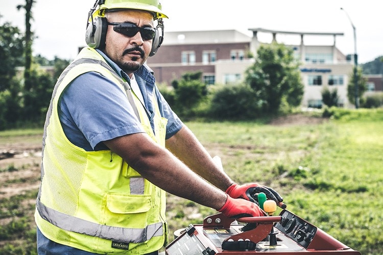 Keeping Landscape Crews Safe on Jobsites During the COVID-19 Pandemic